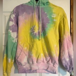 Boutique sweatshirt! Tye dye